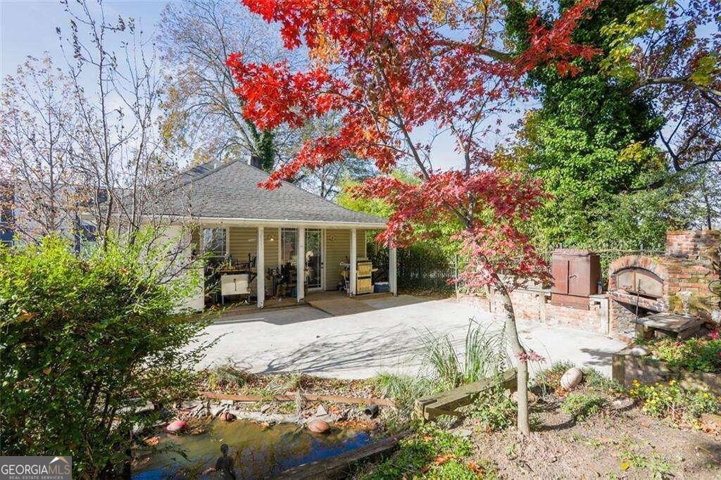 View Atlanta, GA 30318 house