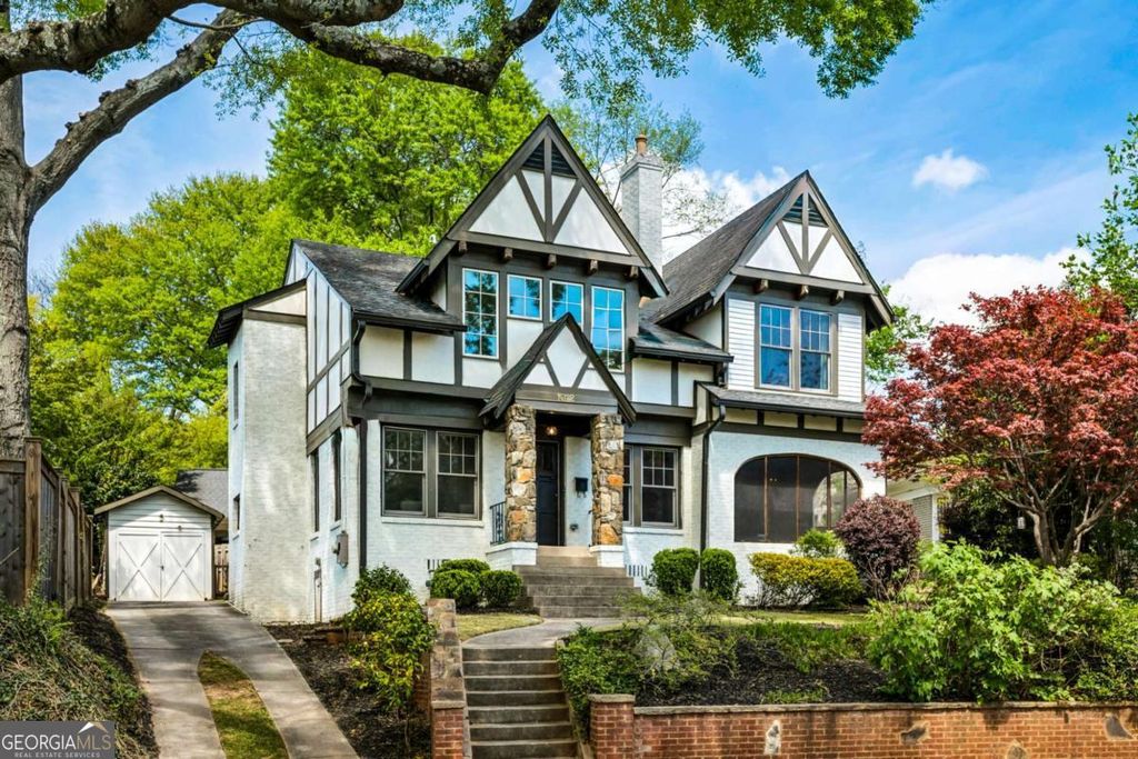 Photo of 1012 Kentucky Avenue NE, Atlanta, GA 30306 (MLS # 10723629)