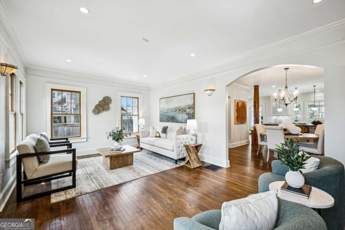 1012 Kentucky AVE NE