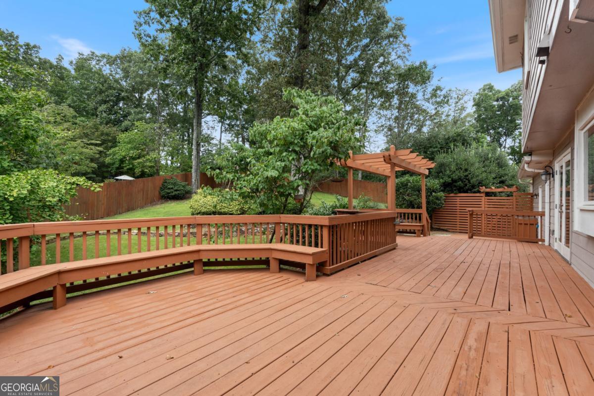 2675 Shadow Pine DR