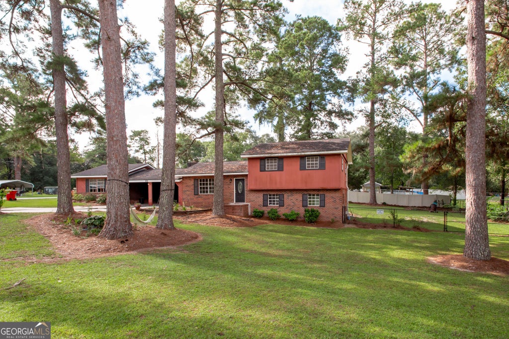 Photo of 9890 Central Avenue, Waycross, GA 31503 (MLS # 10841039)