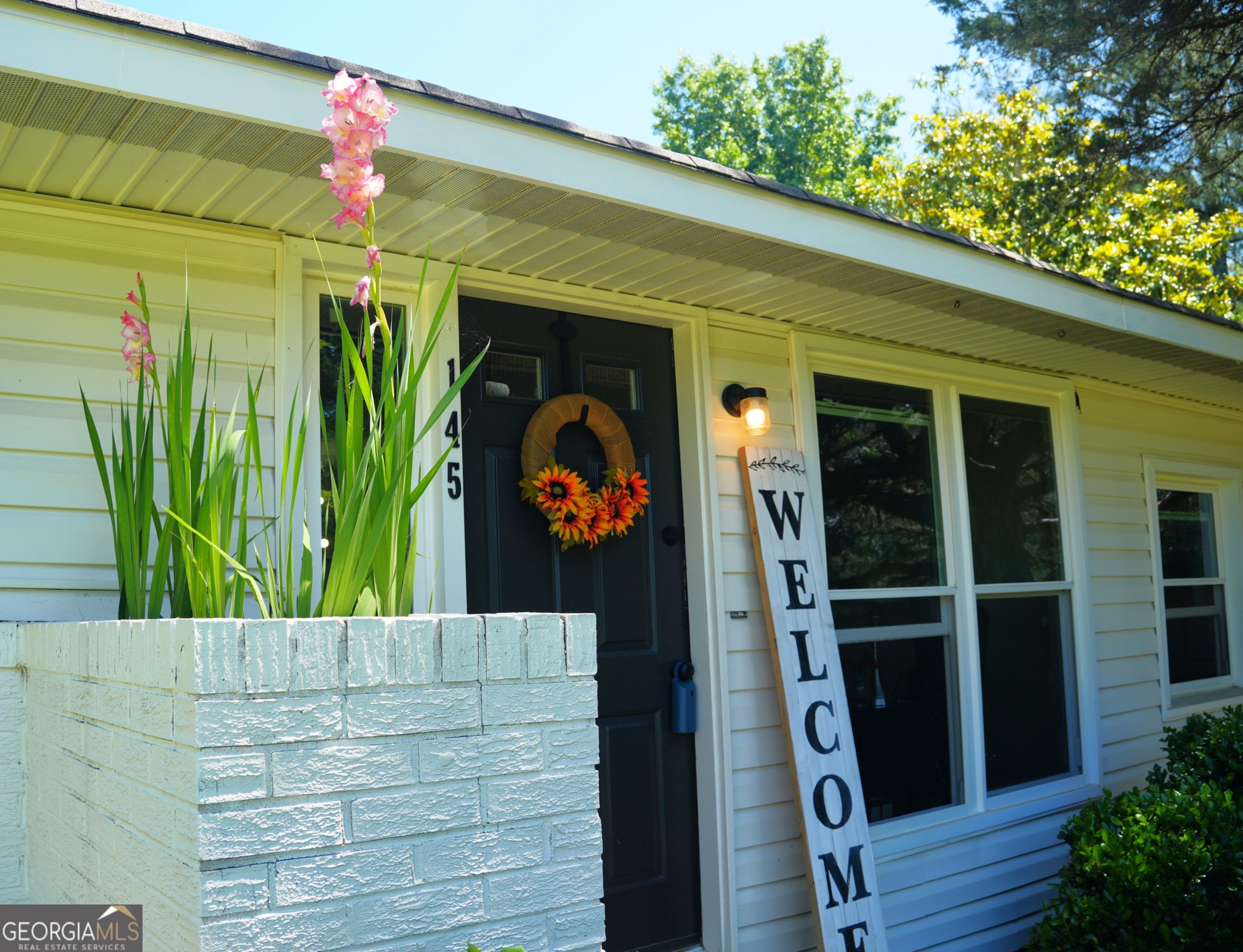 145 Beaverdam RD
