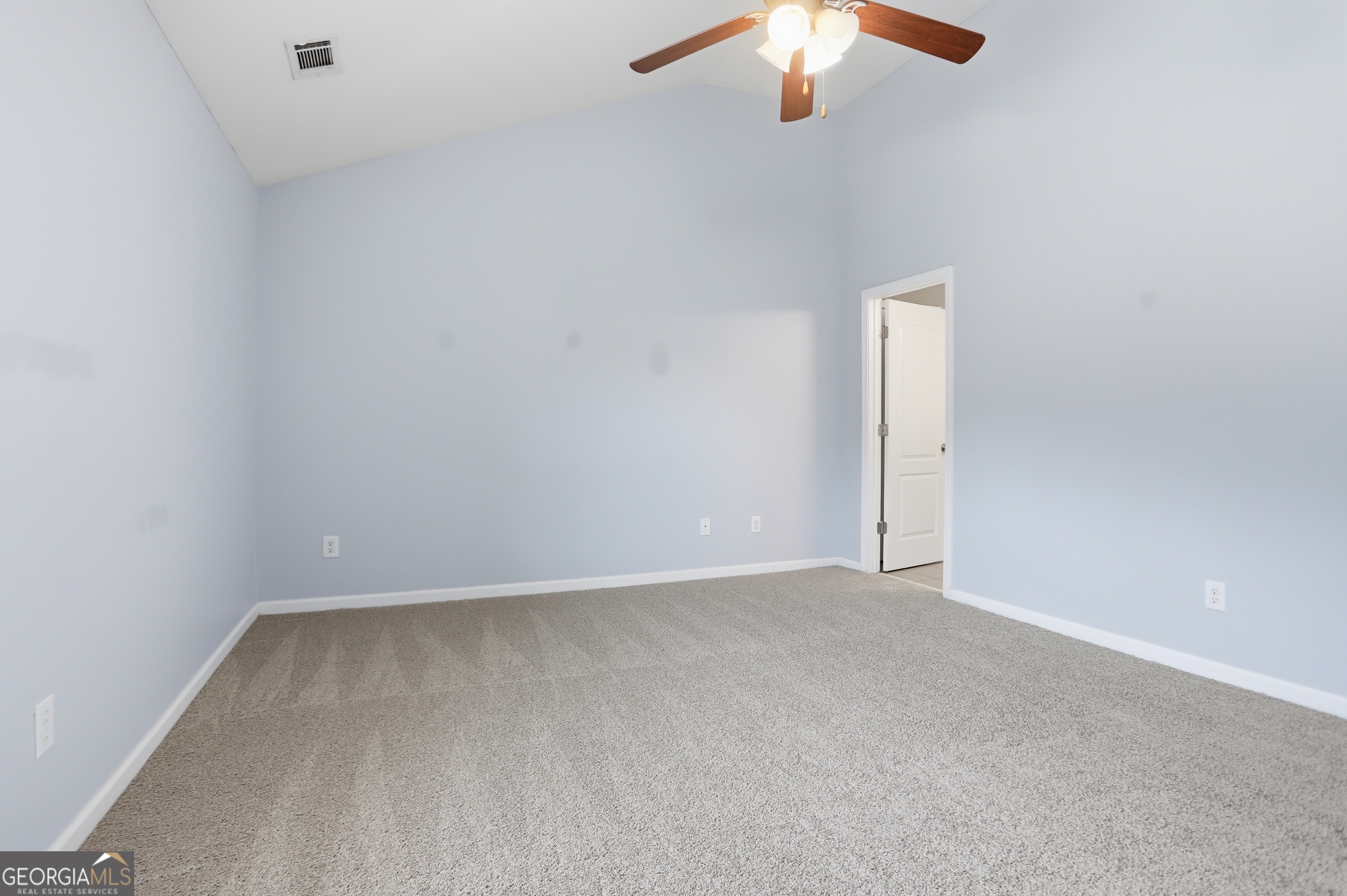 9518 Rushmore CIR