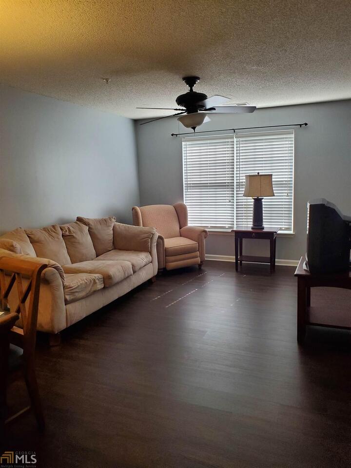 The Hawks Nest - Residential Lease