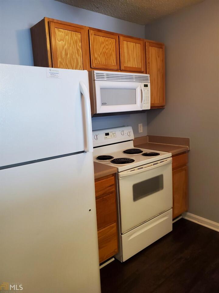 The Hawks Nest - Residential Lease