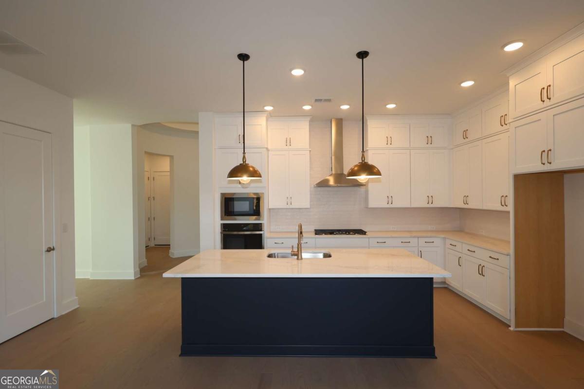 1339 Autumn Lake DR