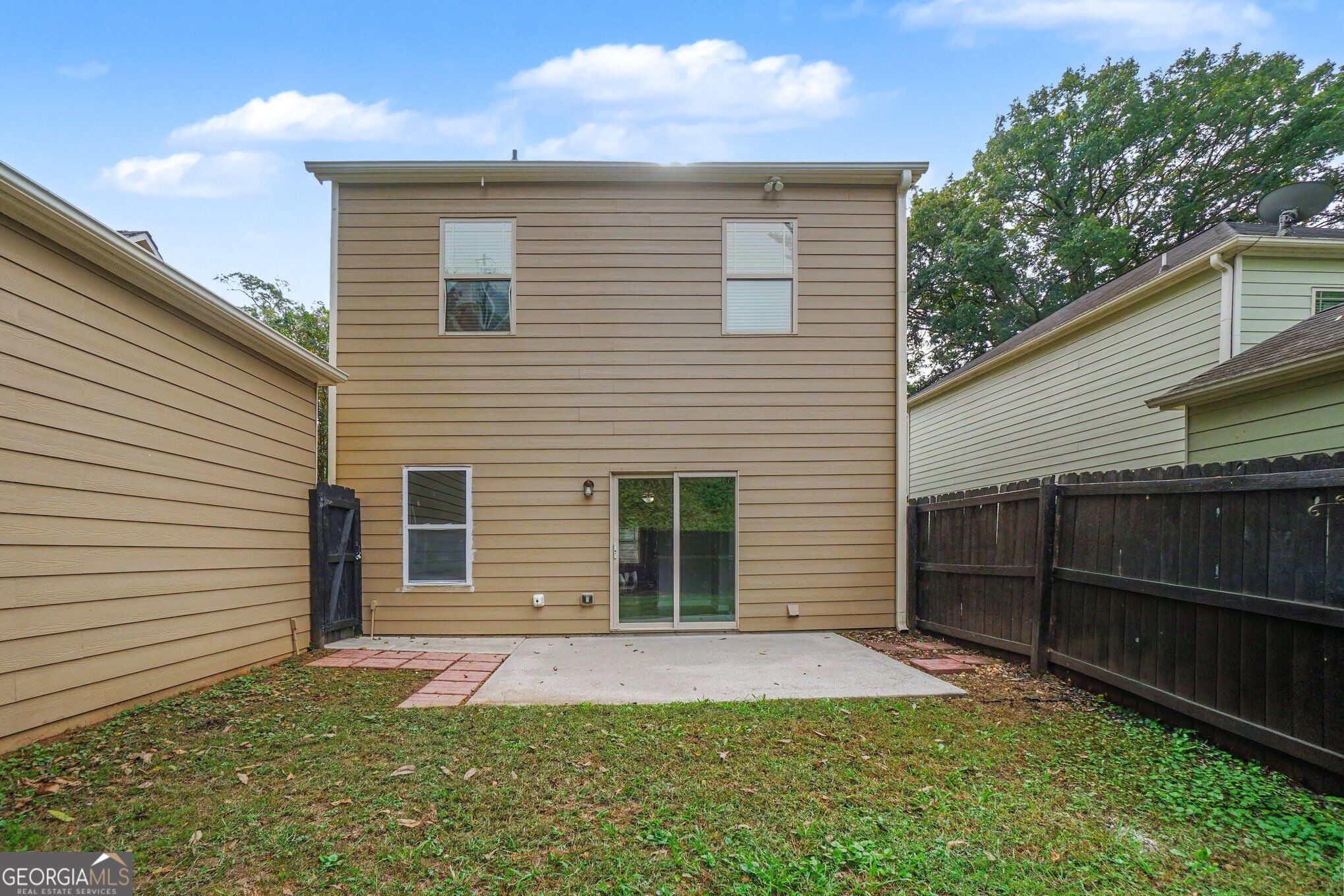 202 W Marietta ST