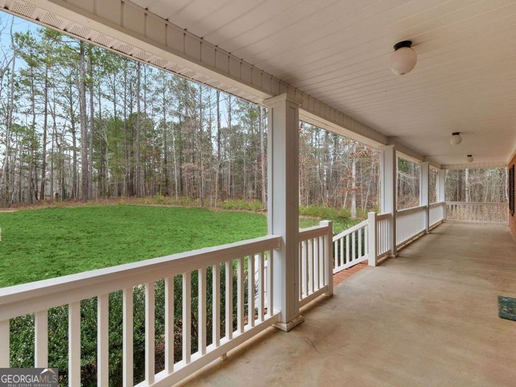 Photo of 305 Riverbend Drive, McDonough, GA 30252 (MLS # 10722176)