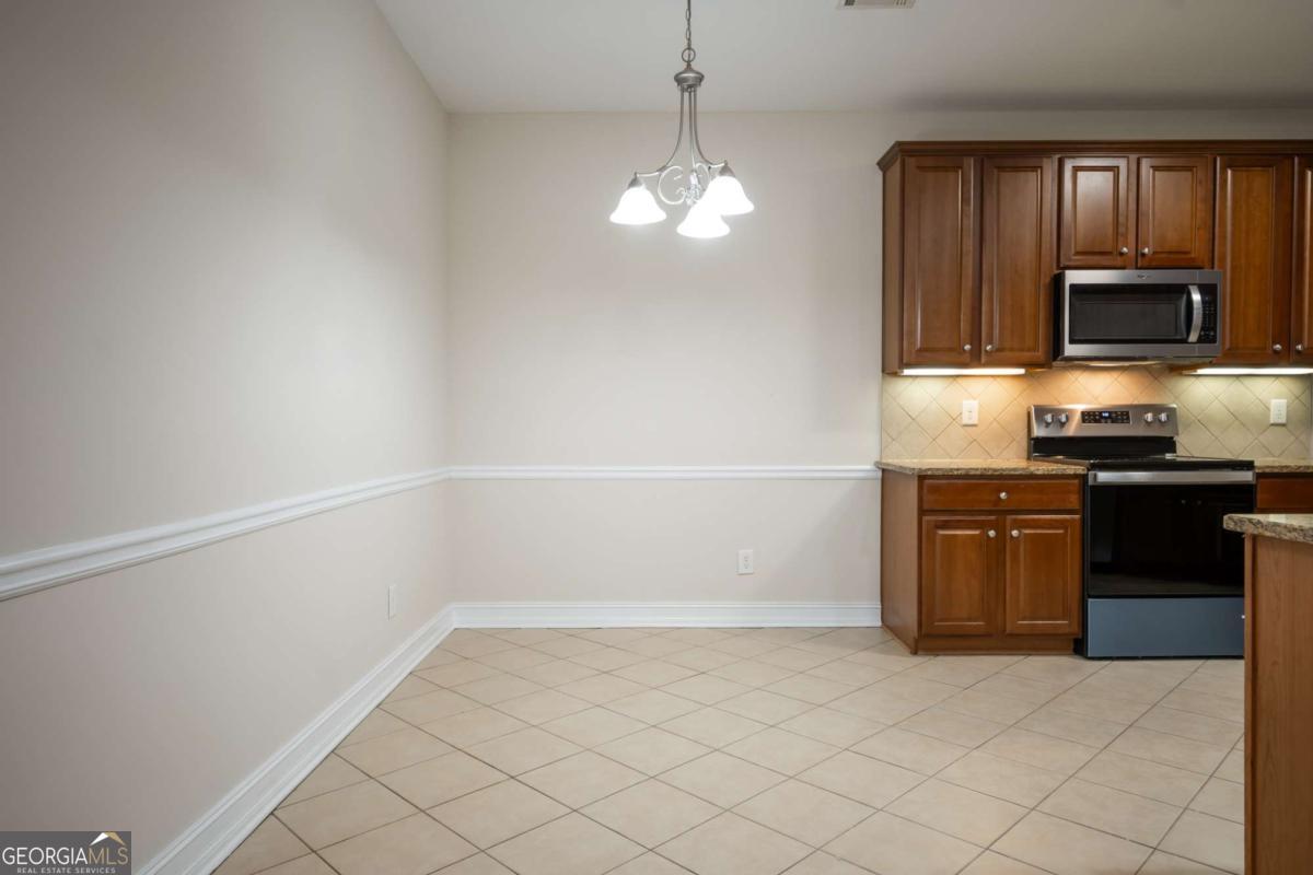 351 Hampton Park DR