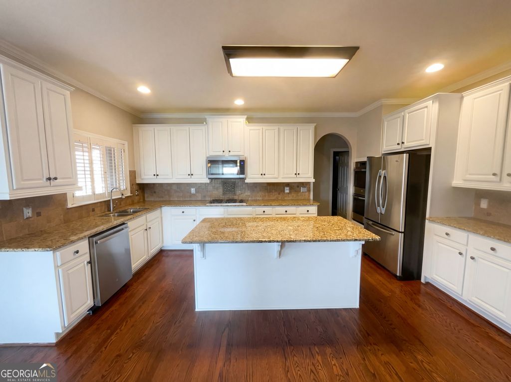 Photo of 525 Waterside Court, Canton, GA 30114 (MLS # 10693448)