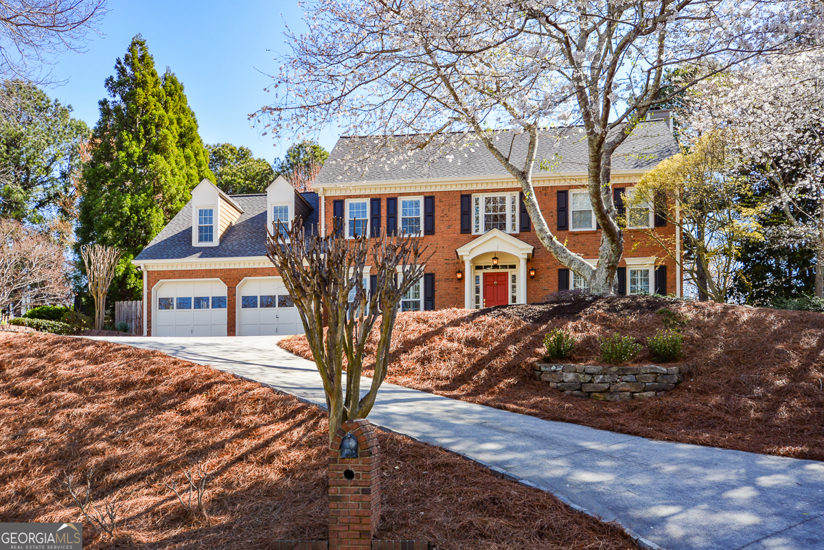 1463 Wood Thrush WAY