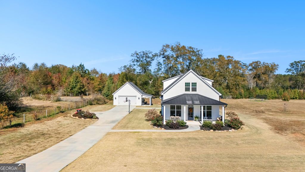 Photo of 197 Dunn Street, Molena, GA 30258 (MLS # 10700454)