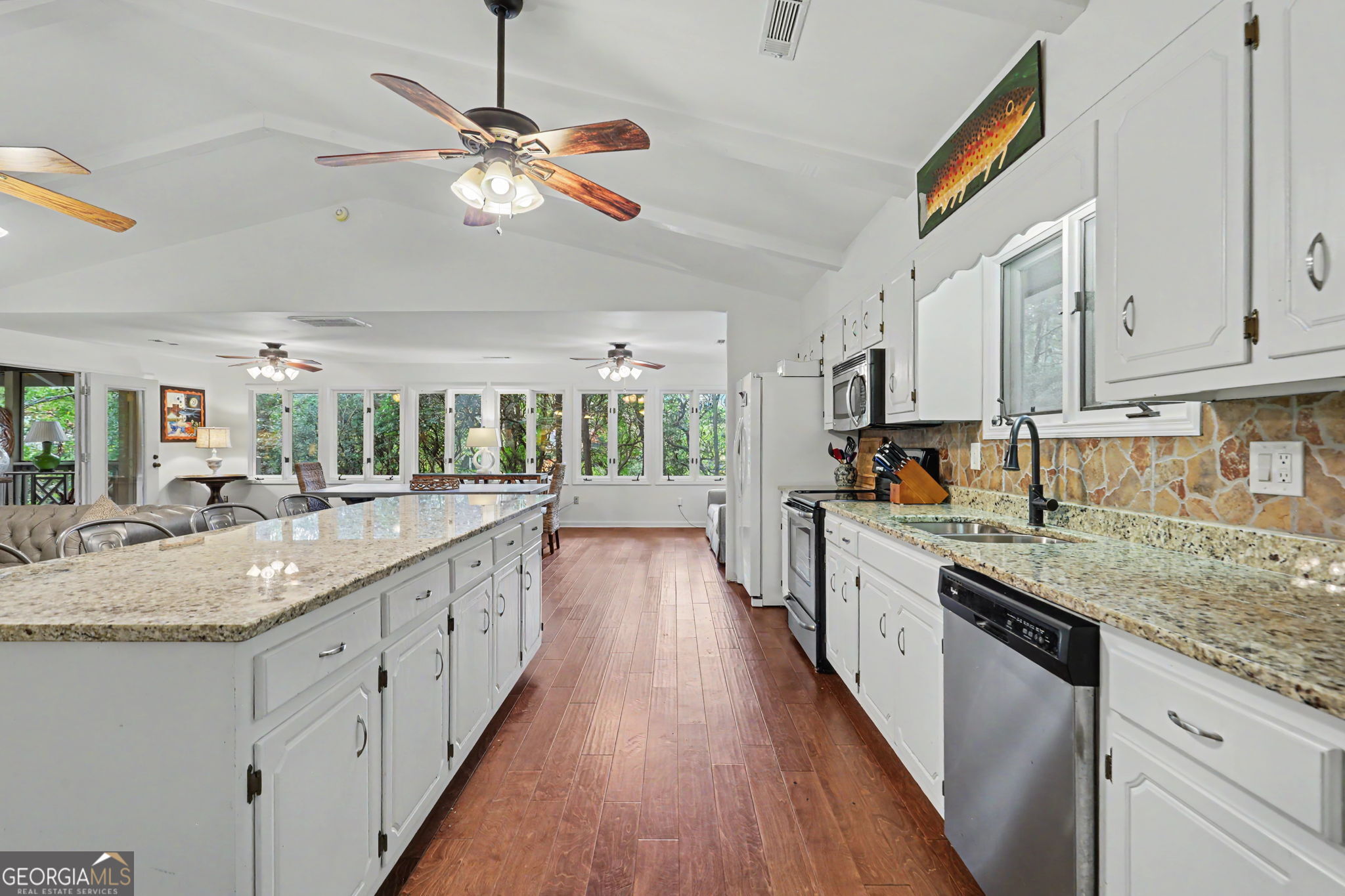 922 Burton Mountain RD
