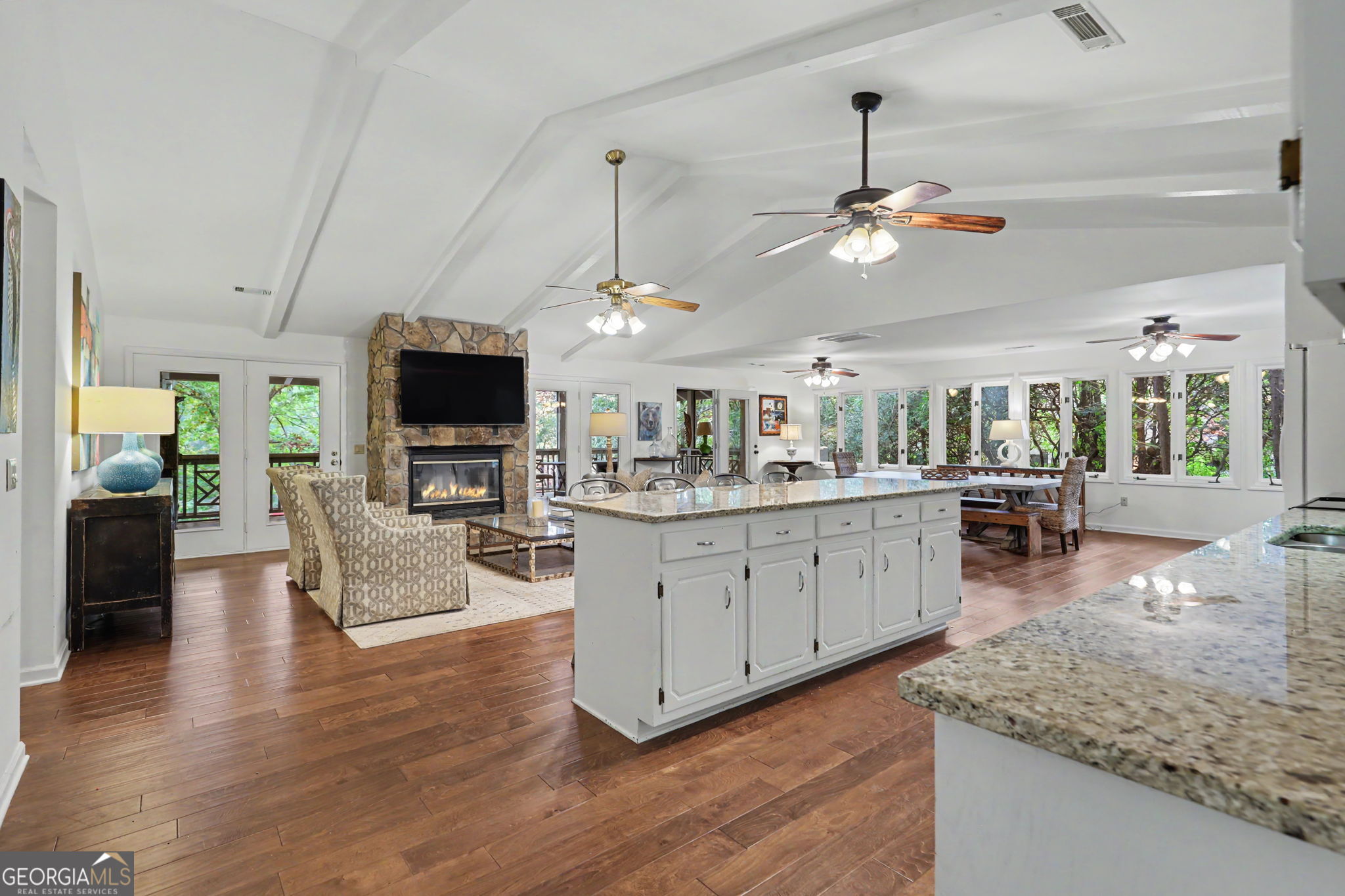 922 Burton Mountain RD