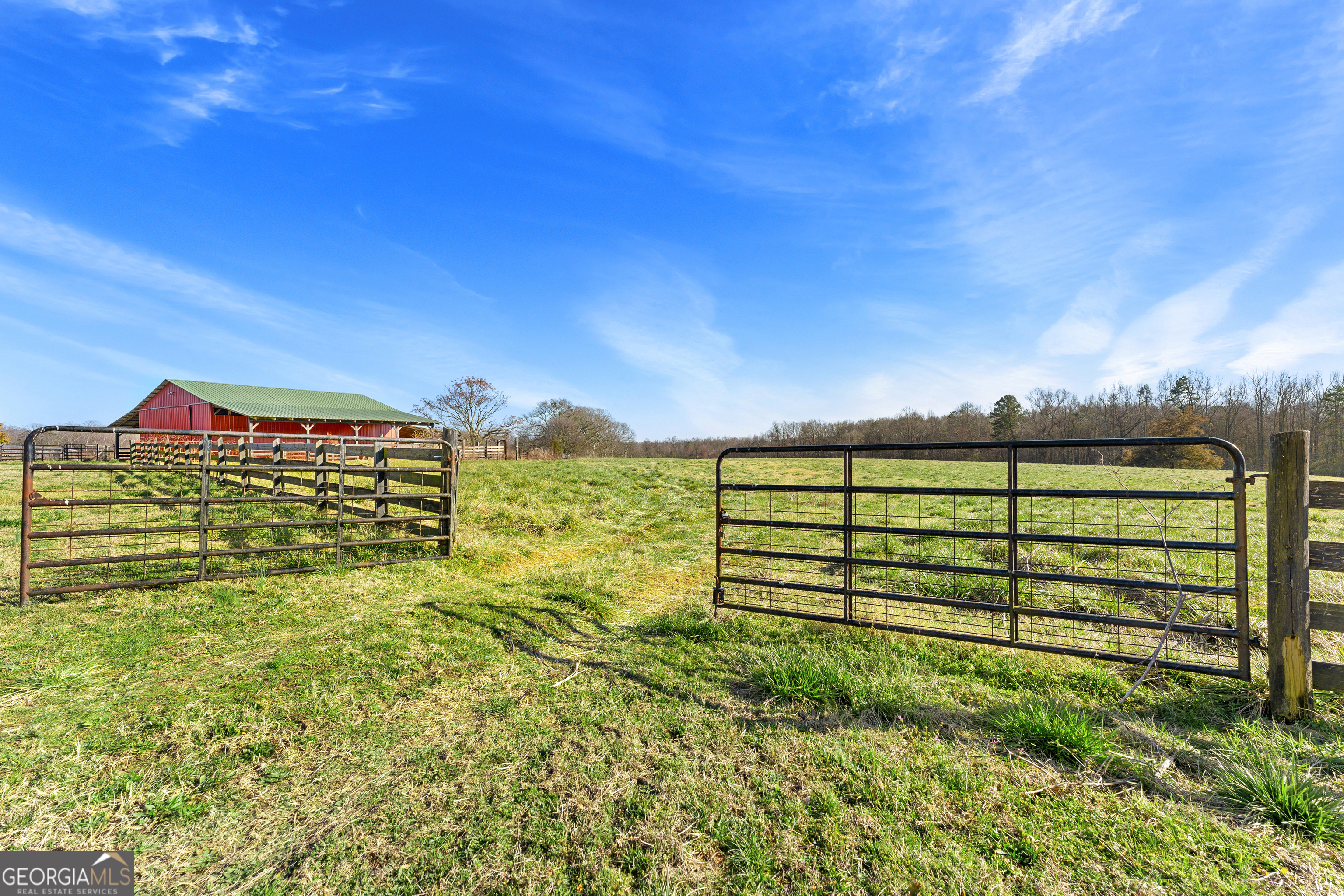 3 The Oaks DR