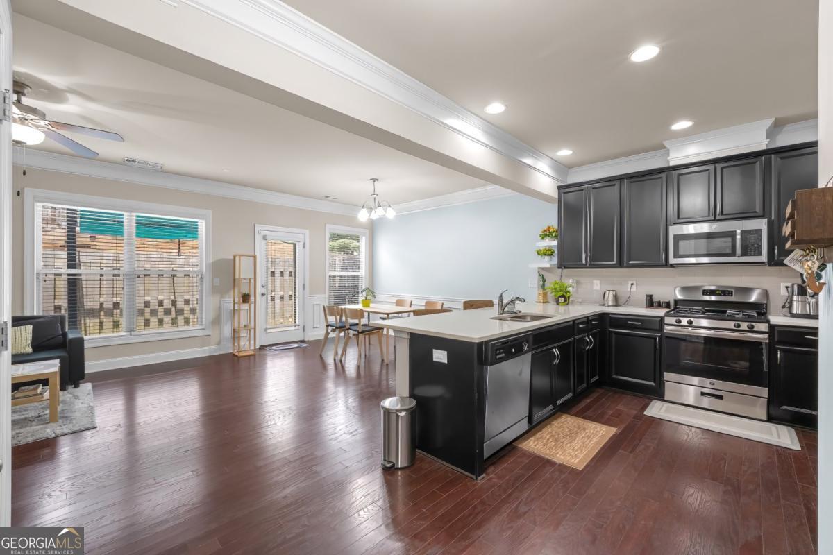 2573 Parkwood Cove DR