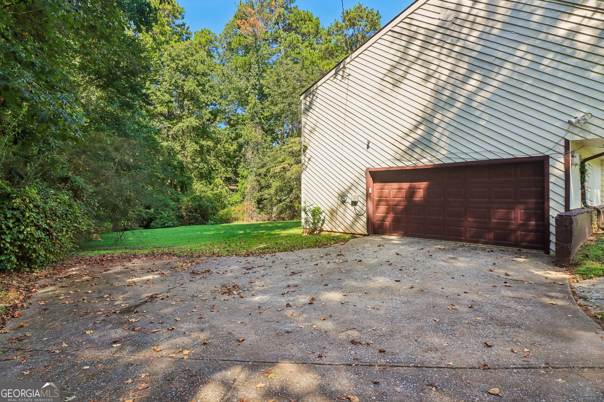 6265 Camp RD