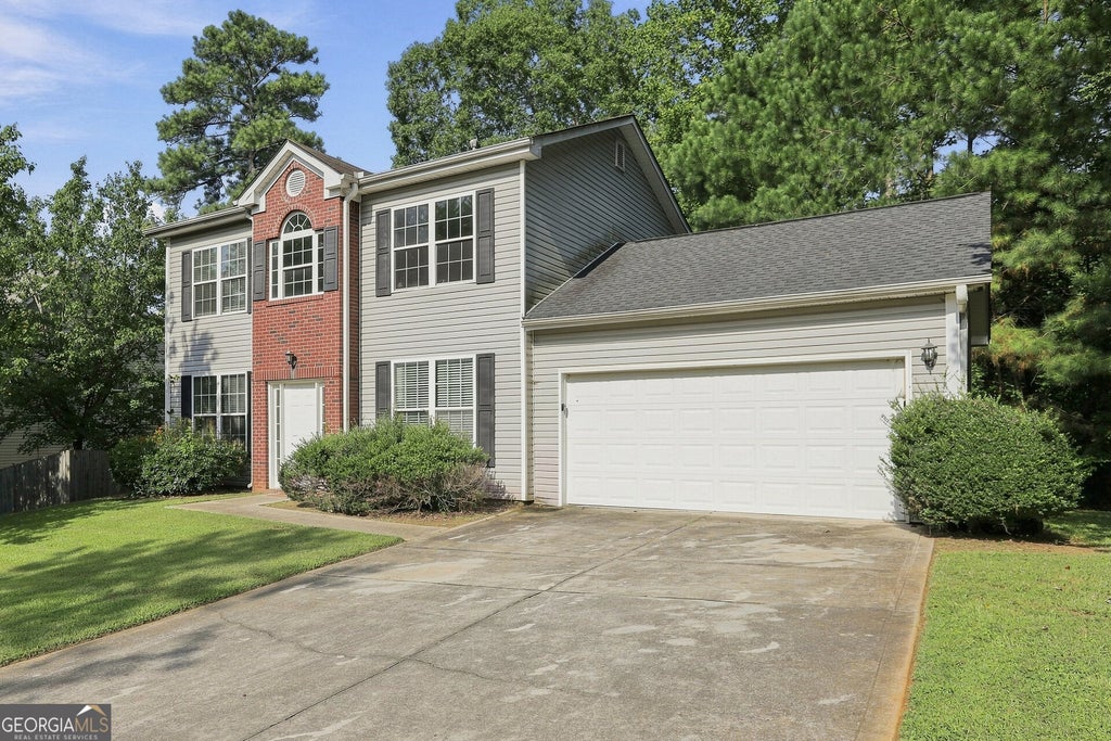 Photo of 182 Wilhelmina Drive, Austell, GA 30168 (MLS # 10862044)