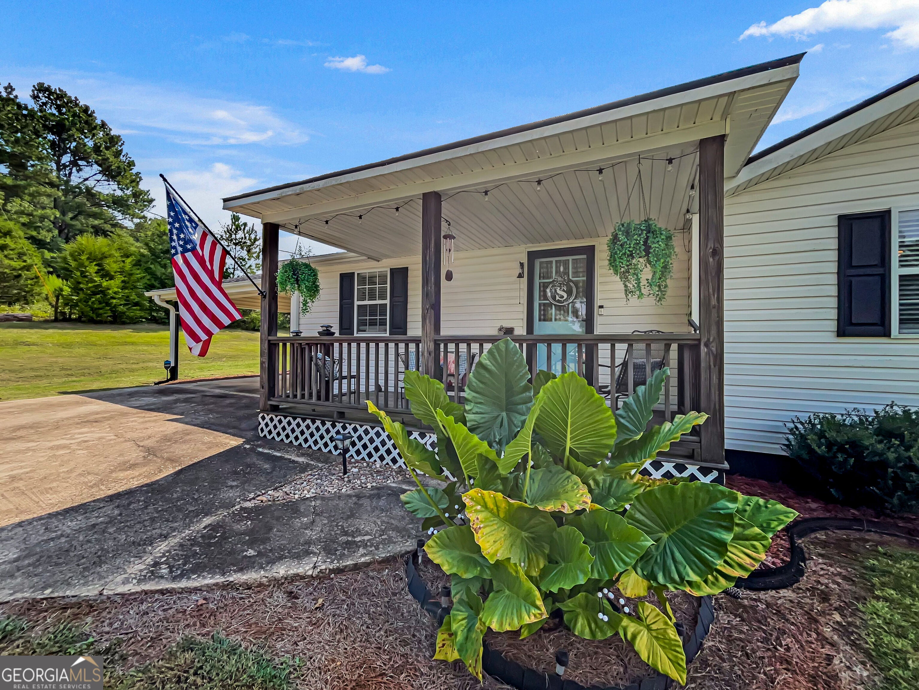 680 Hunters Creek RD