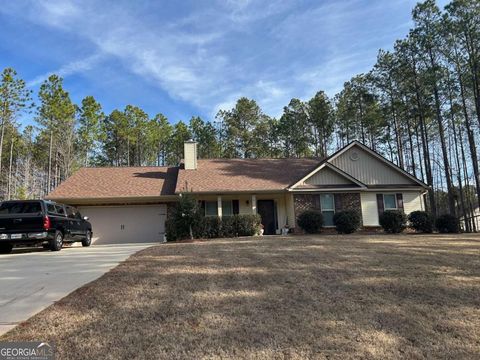 Photo of 1703 Sara Hunter Lane NW, Milledgeville, GA 31061 (MLS # 10676128)