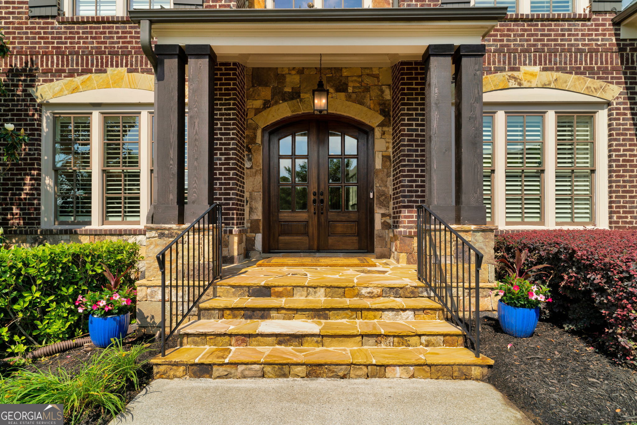 2325 Manor Creek CT