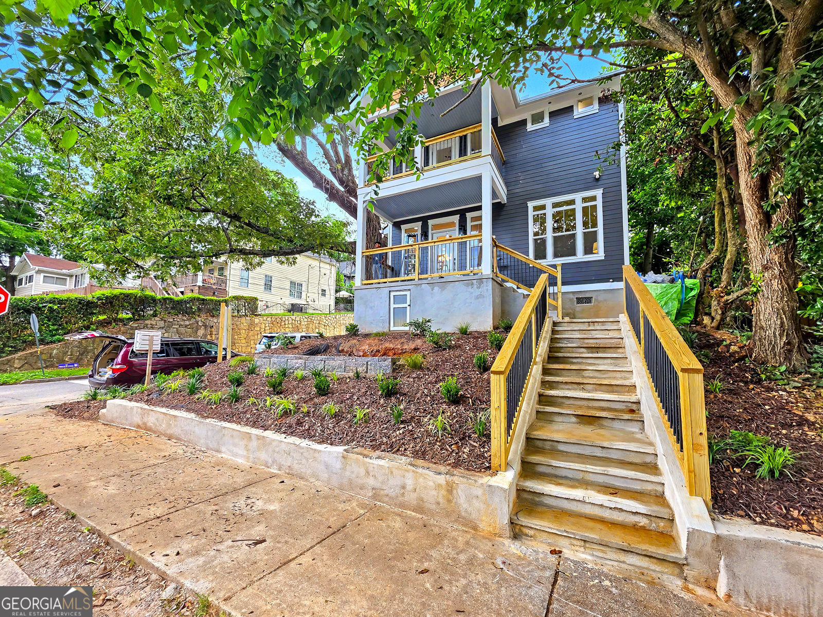 113 Vanira AVE SE