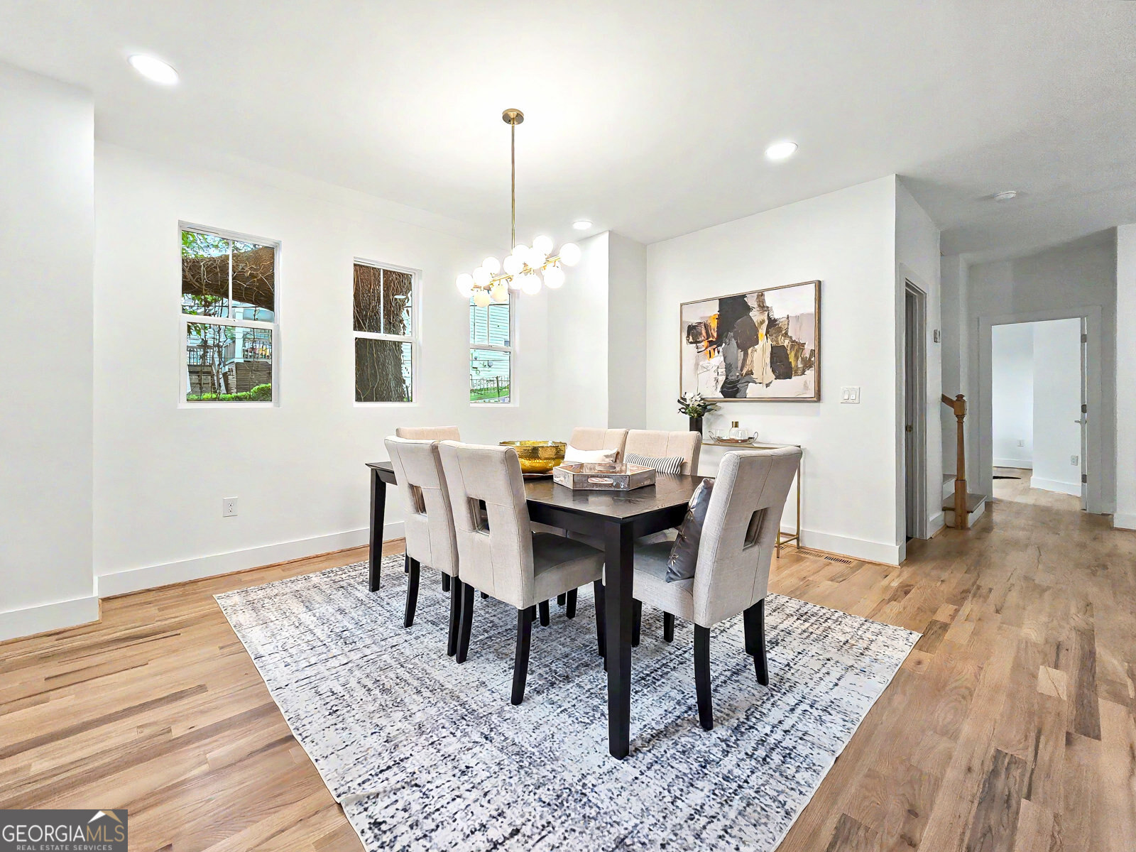113 Vanira AVE SE