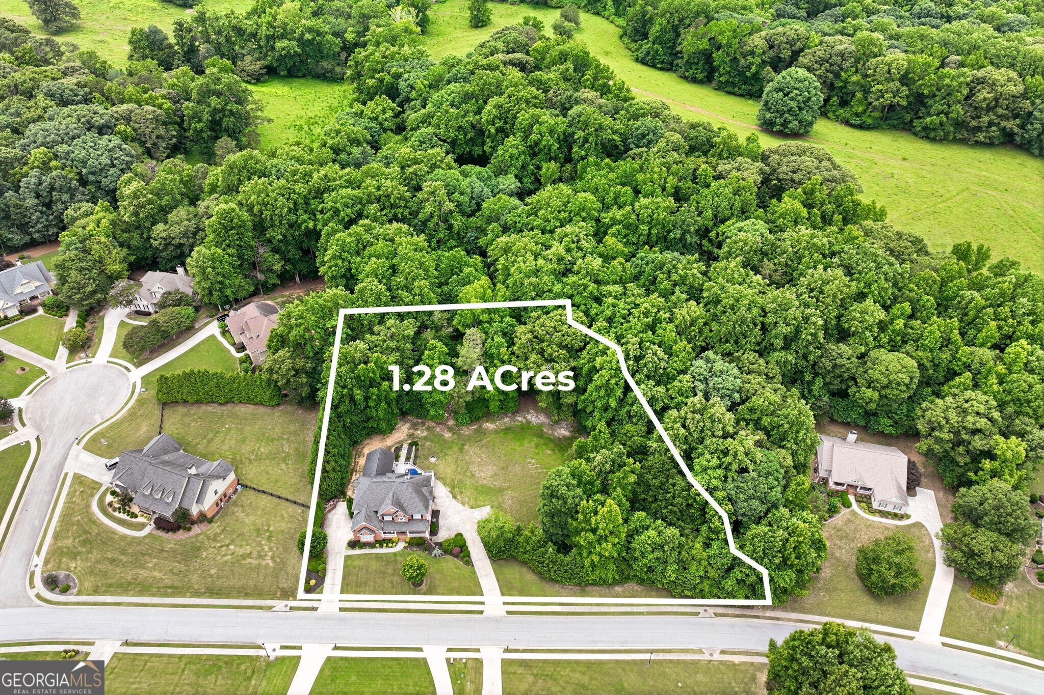 411 Hunting Hills DR
