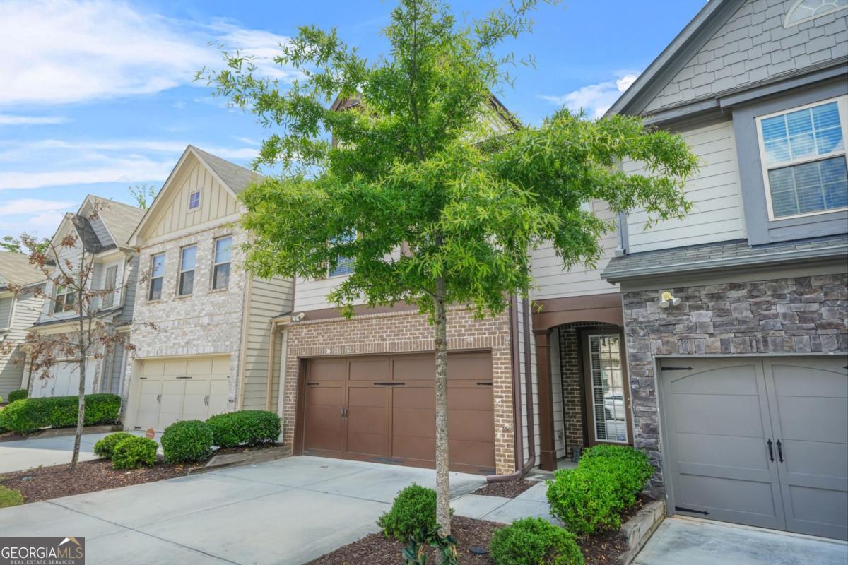 3246 Spicy Cedar LN