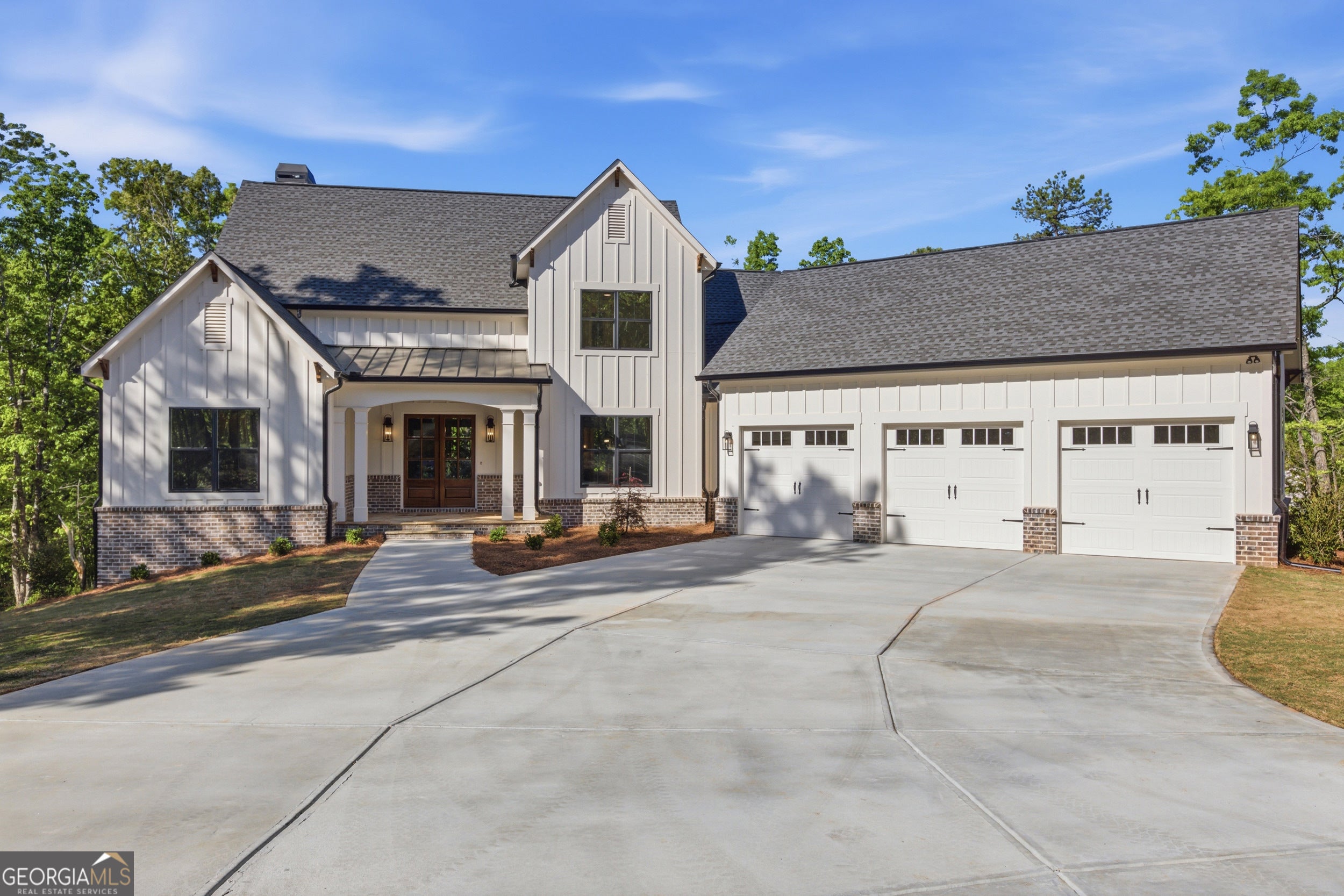 110 Fall Pippin CT