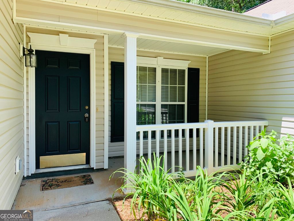 Photo of 108 Philmont Court, Lagrange, GA 30240 (MLS # 10771706)