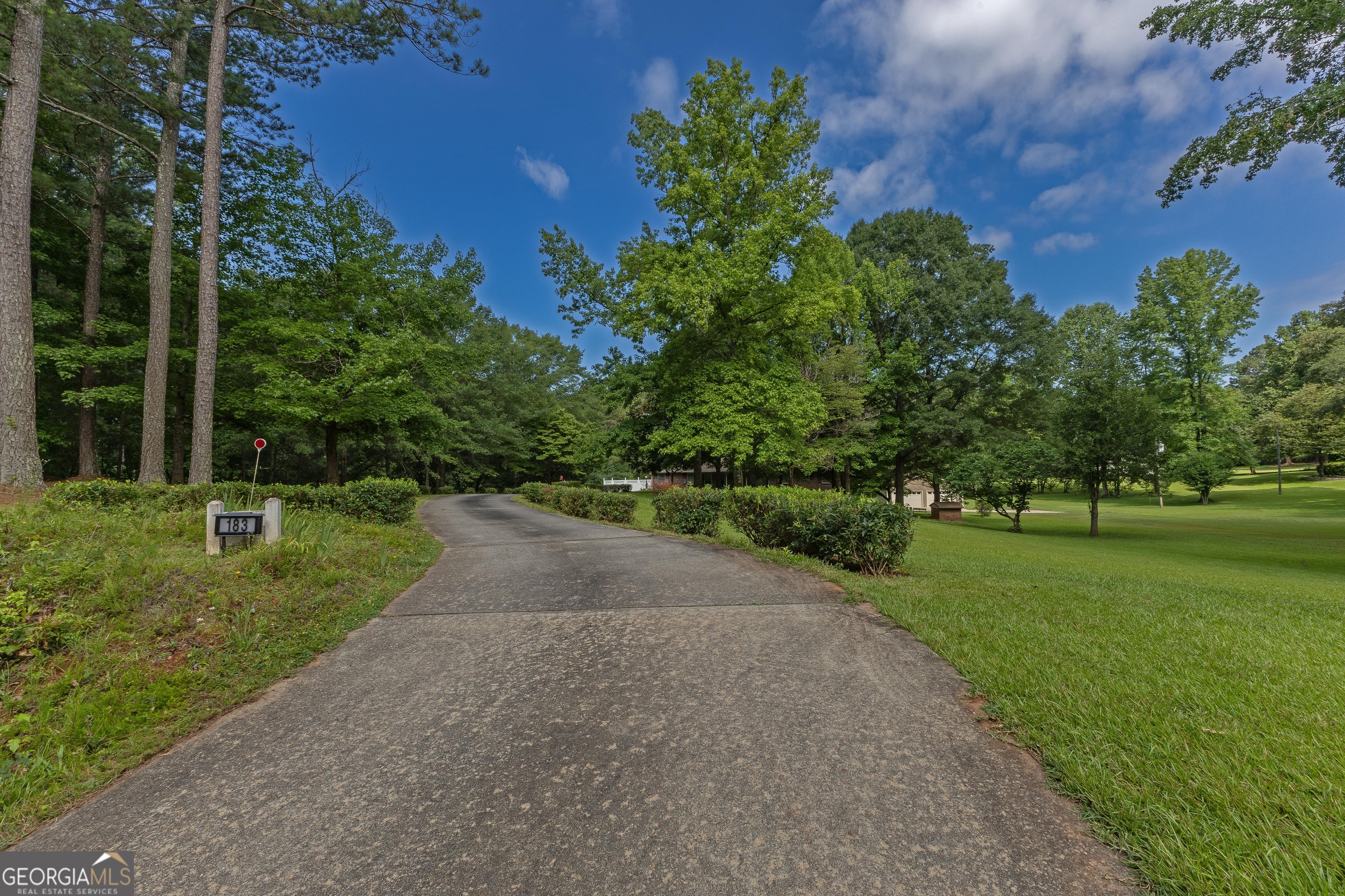 183 Inman RD