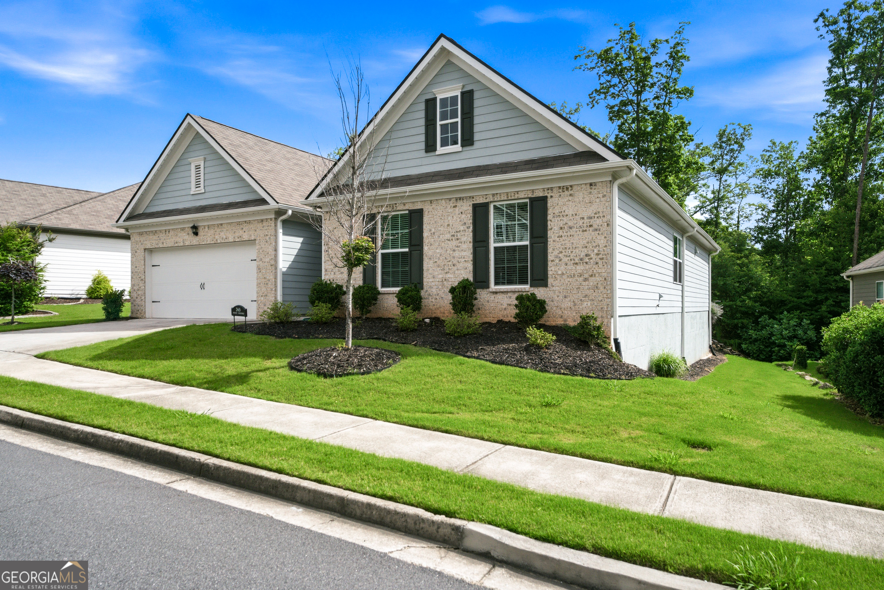 365 Cherokee DR