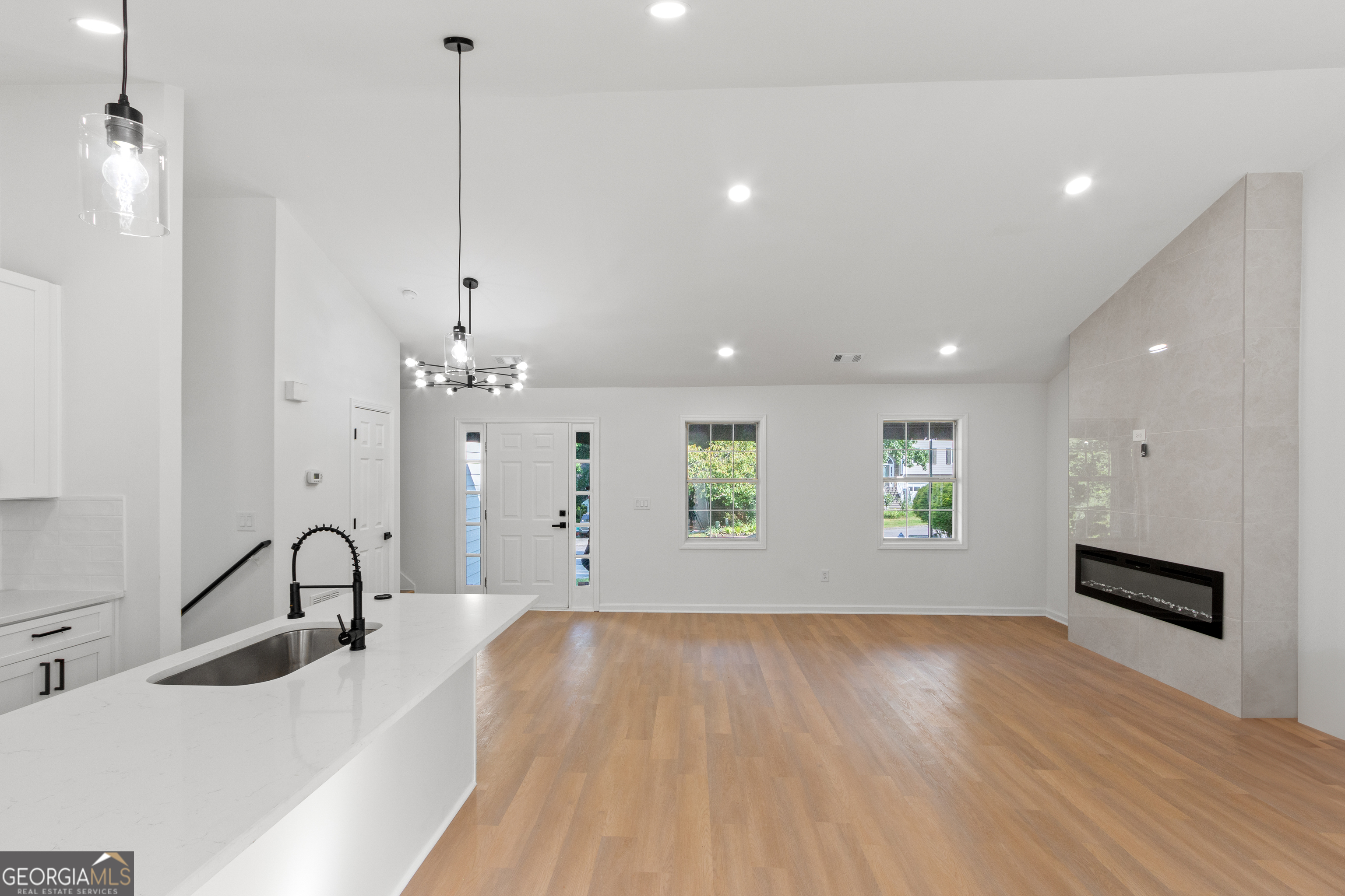3415 Camens CT