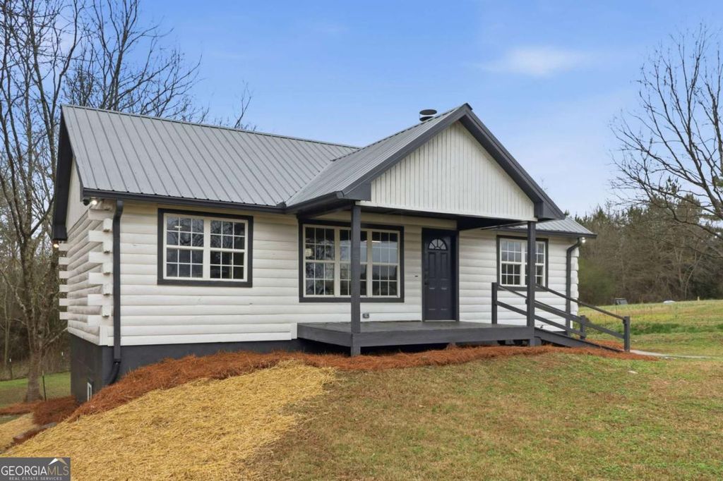 Photo of 1441 S 100 Highway, Bowdon, GA 30108 (MLS # 10670727)