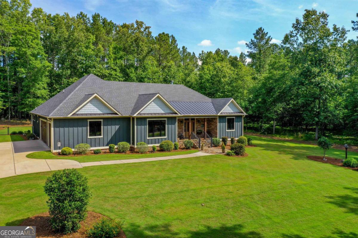 151 Sinclair CIR