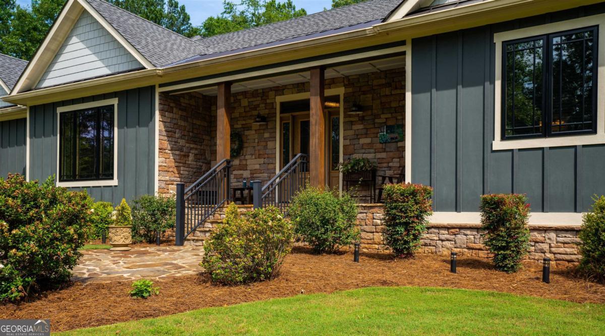 151 Sinclair CIR