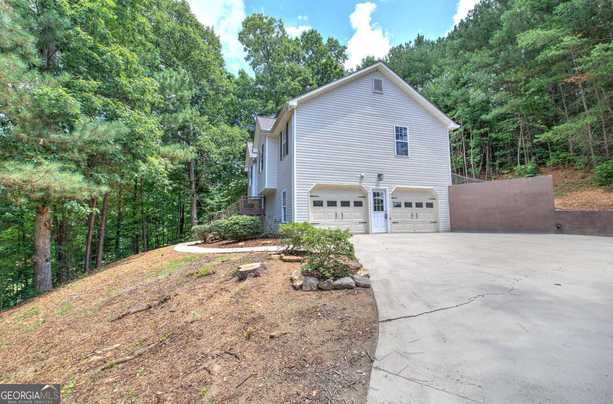 290 Whispering Waters DR