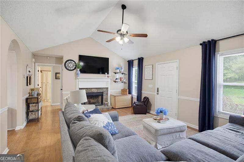 Photo of 41 Camden Woods Drive NW, Cartersville, GA 30121 (MLS # 10822722)
