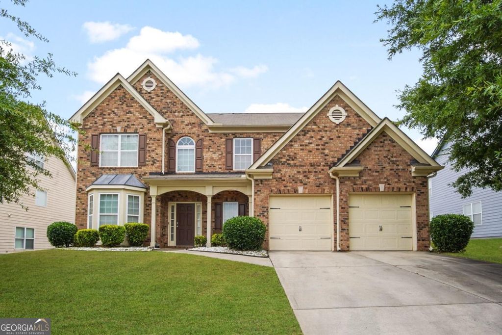 Photo of 735 Stillrock Drive SW, Atlanta, GA 30331 (MLS # 10685388)