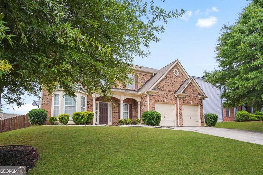 Photo of 735 Stillrock Drive SW, Atlanta, GA 30331 (MLS # 10685388)