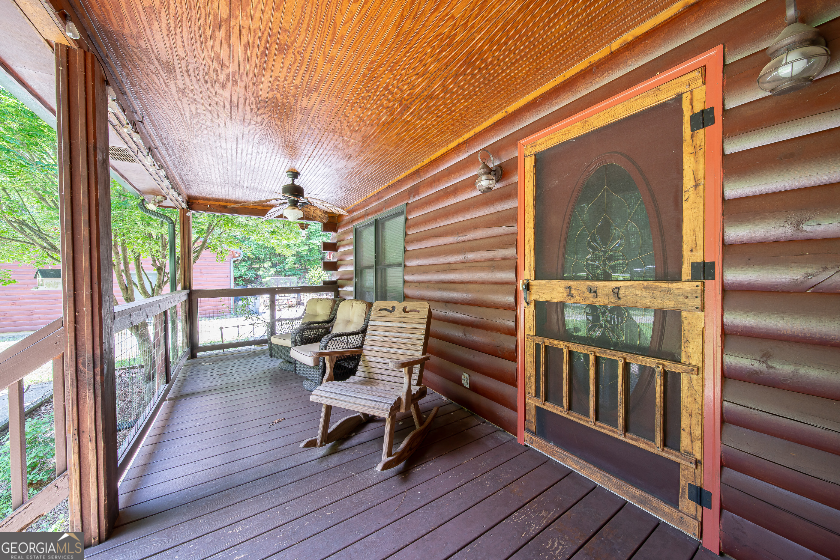 149 Savior LN