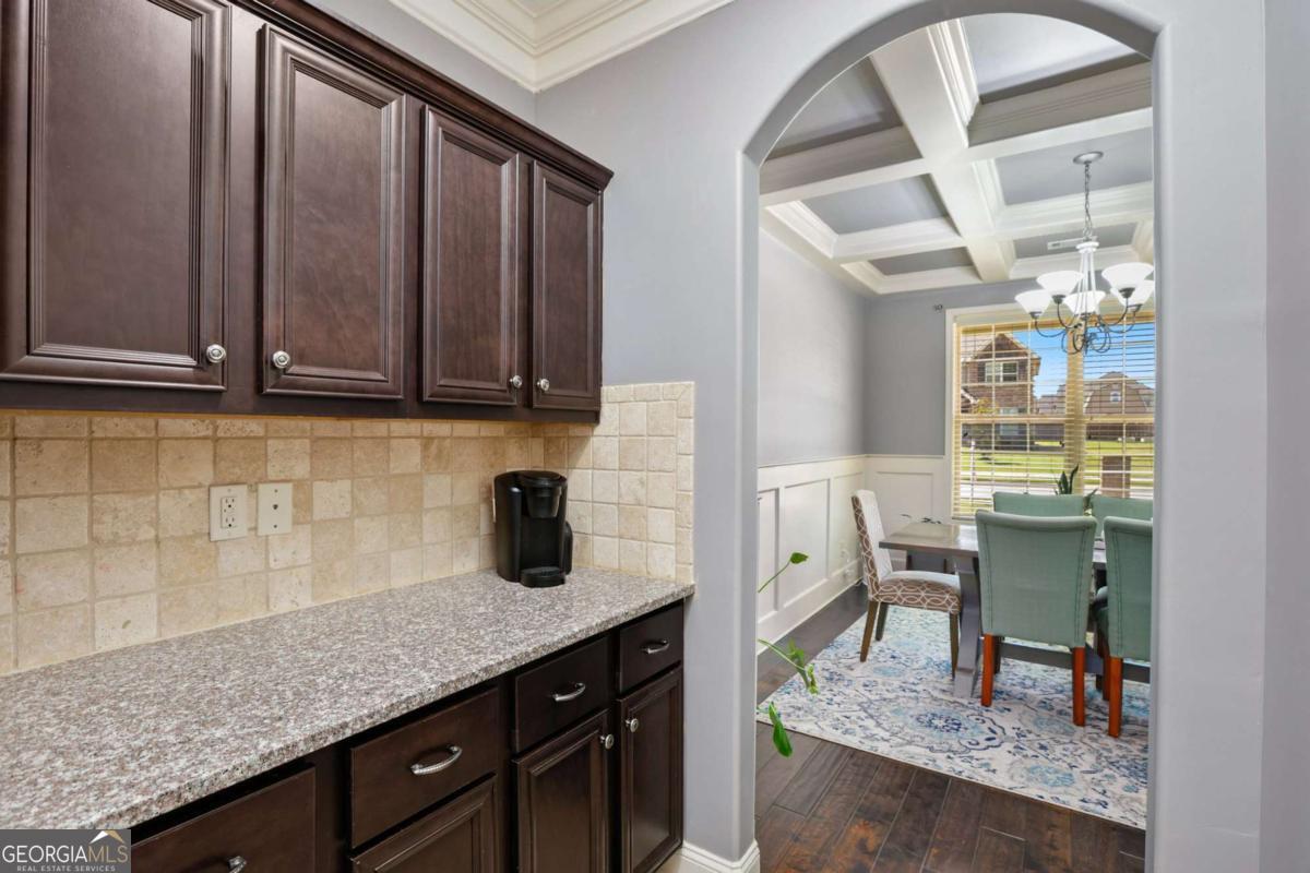 418 Post Oak WAY