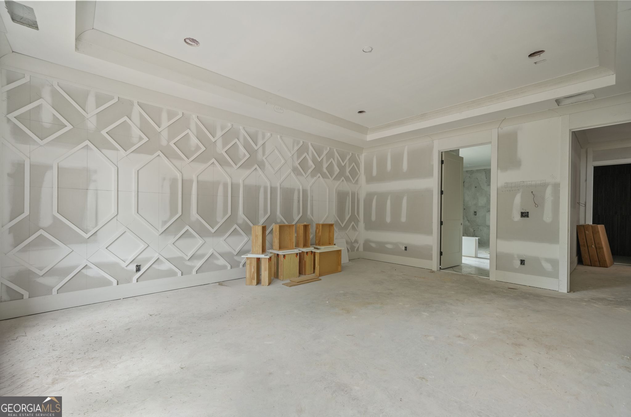 The Manor at Smithtown - Residential