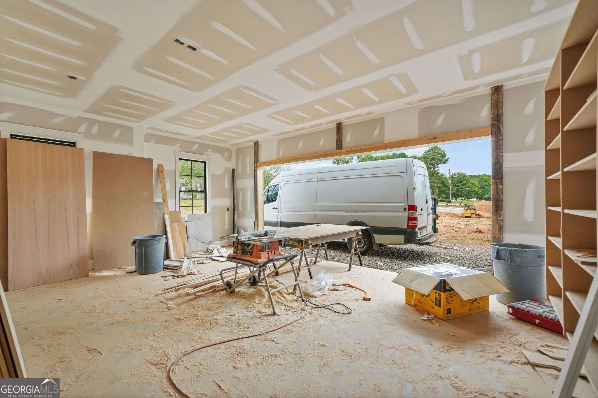 The Manor at Smithtown - Residential