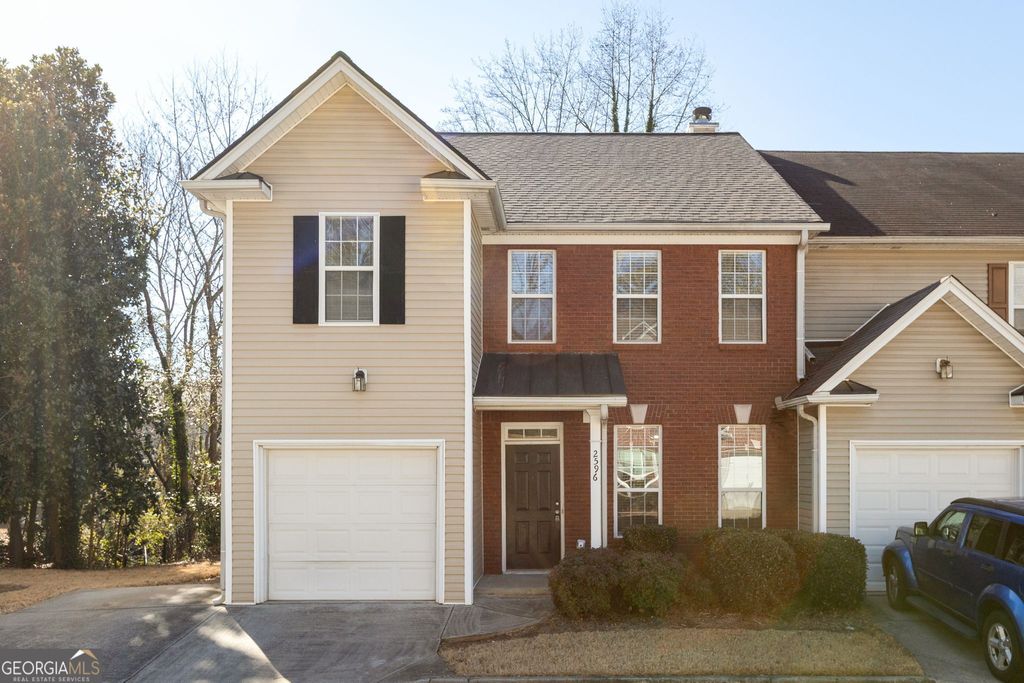 Photo of 2596 Avery Park Circle, Atlanta, GA 30360 (MLS # 10694159)