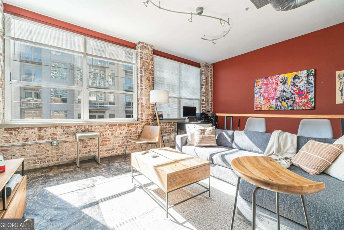 800 Peachtree ST NE 8613