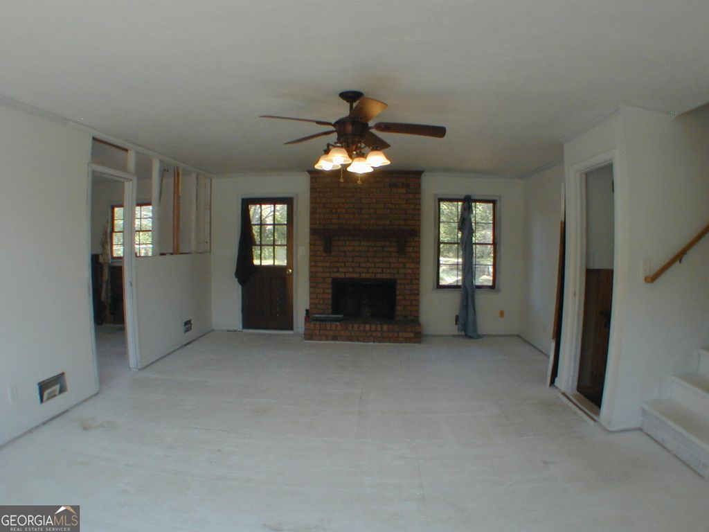 Photo of 3417 Creekwood Drive SE, Conyers, GA 30094 (MLS # 10715550)