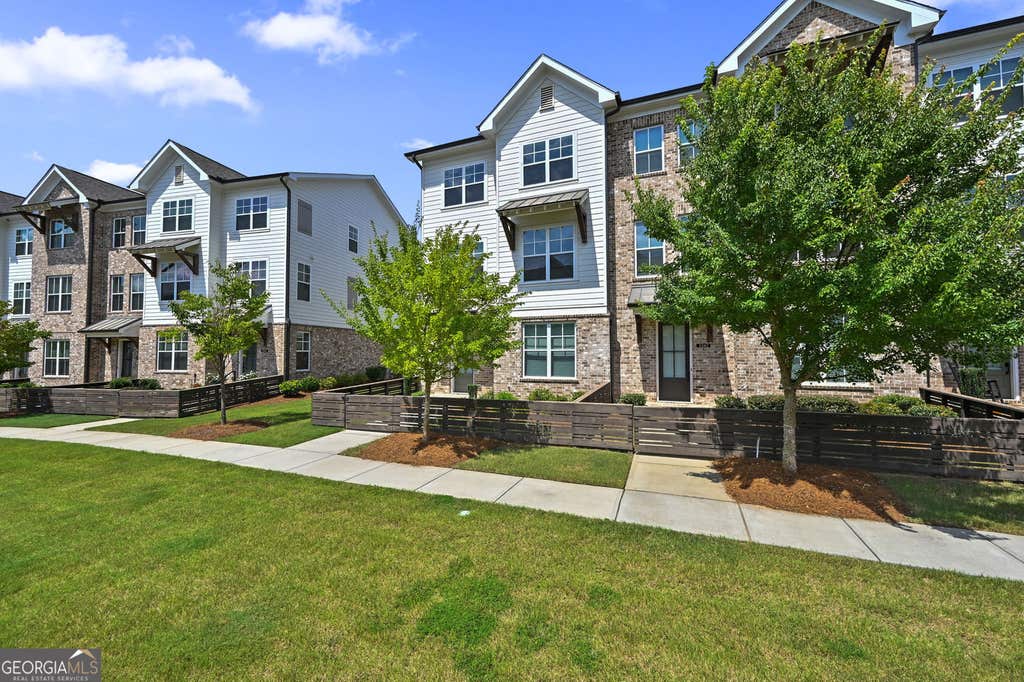 Photo of 3352 Acorn Harvest Lane, Suwanee, GA 30024 (MLS # 10827042)