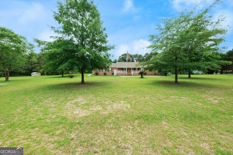 A home in Fort Valley